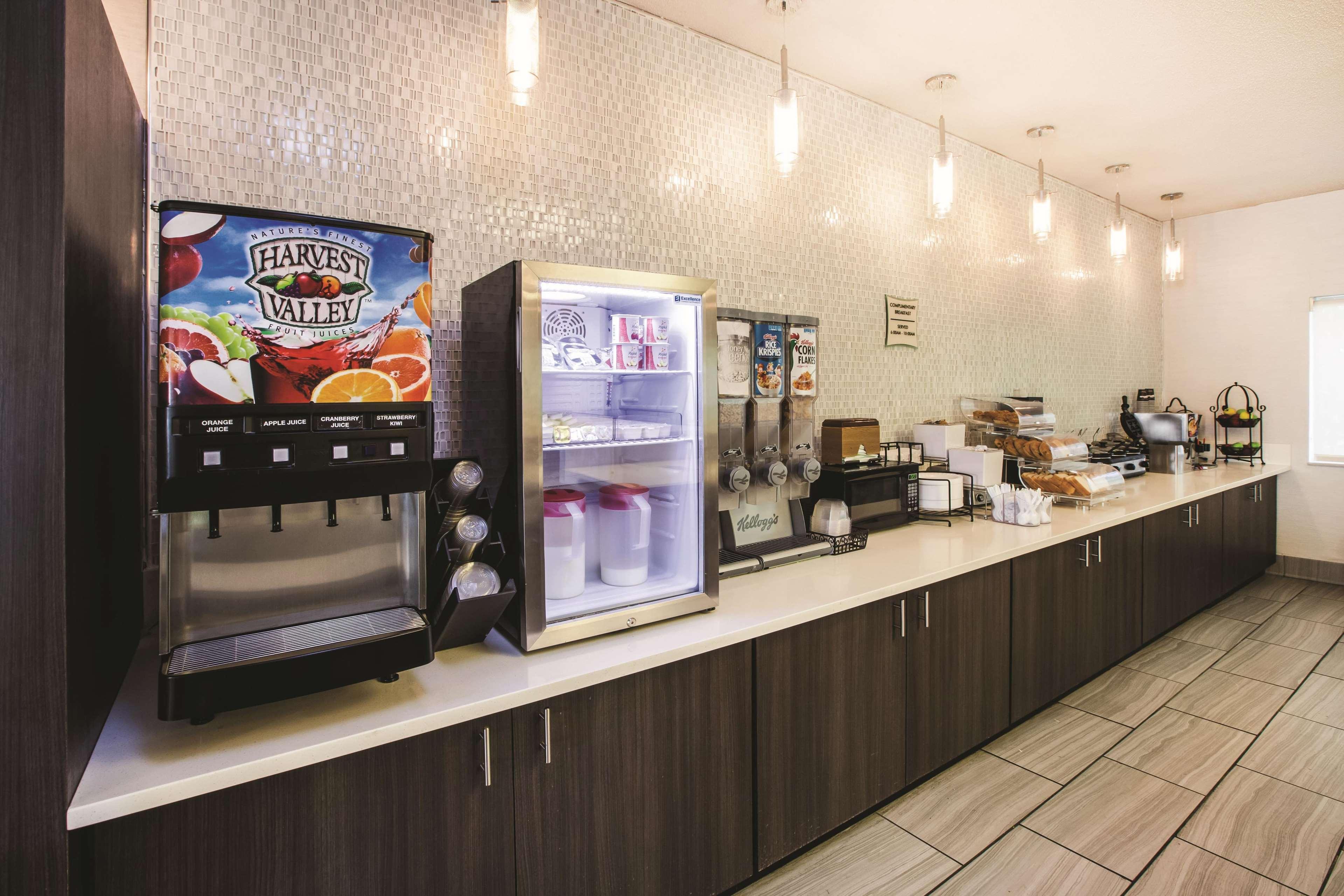 La Quinta Inn By Wyndham Indianapolis North Ngoại thất bức ảnh