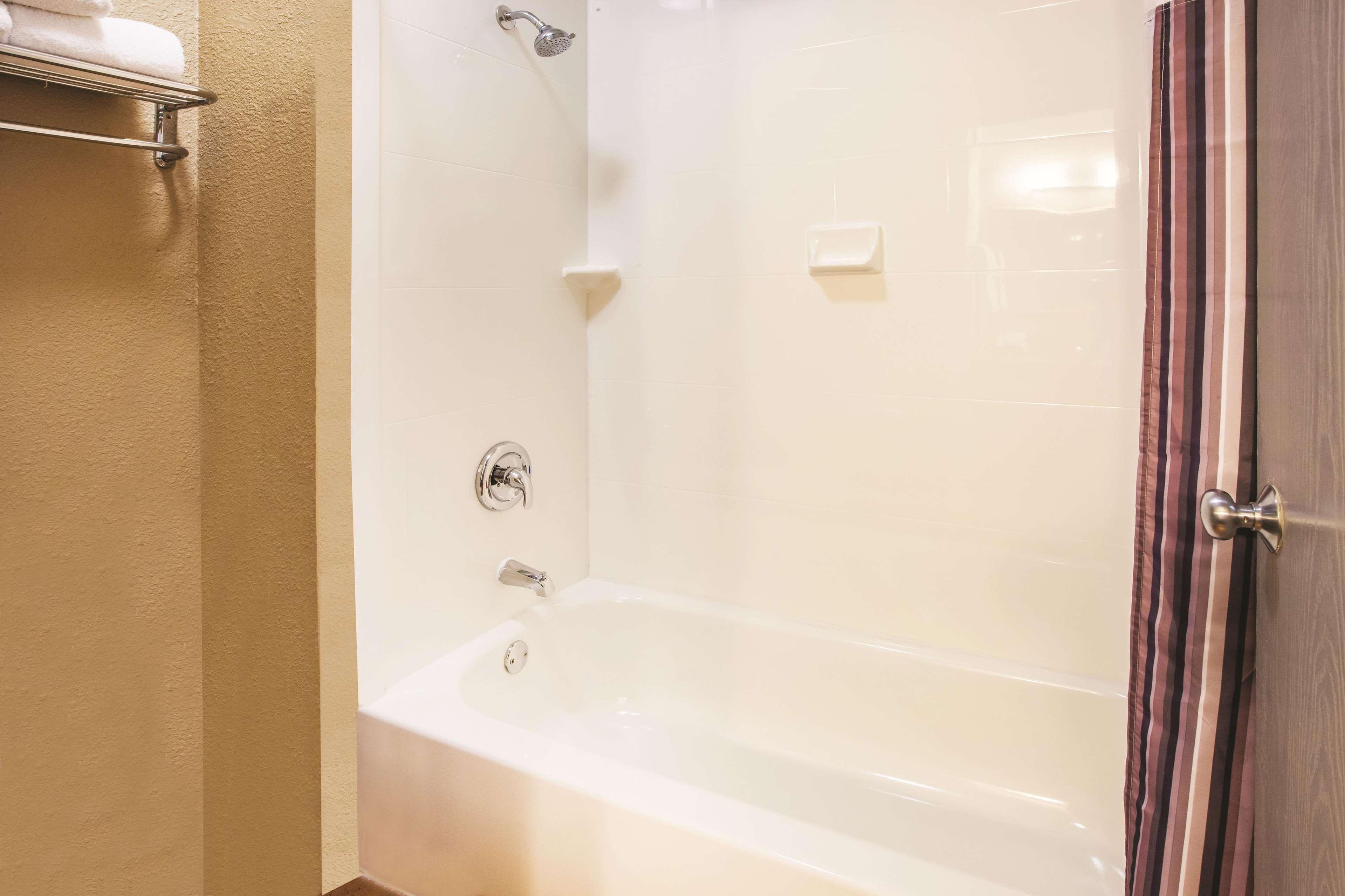 La Quinta Inn By Wyndham Indianapolis North Ngoại thất bức ảnh