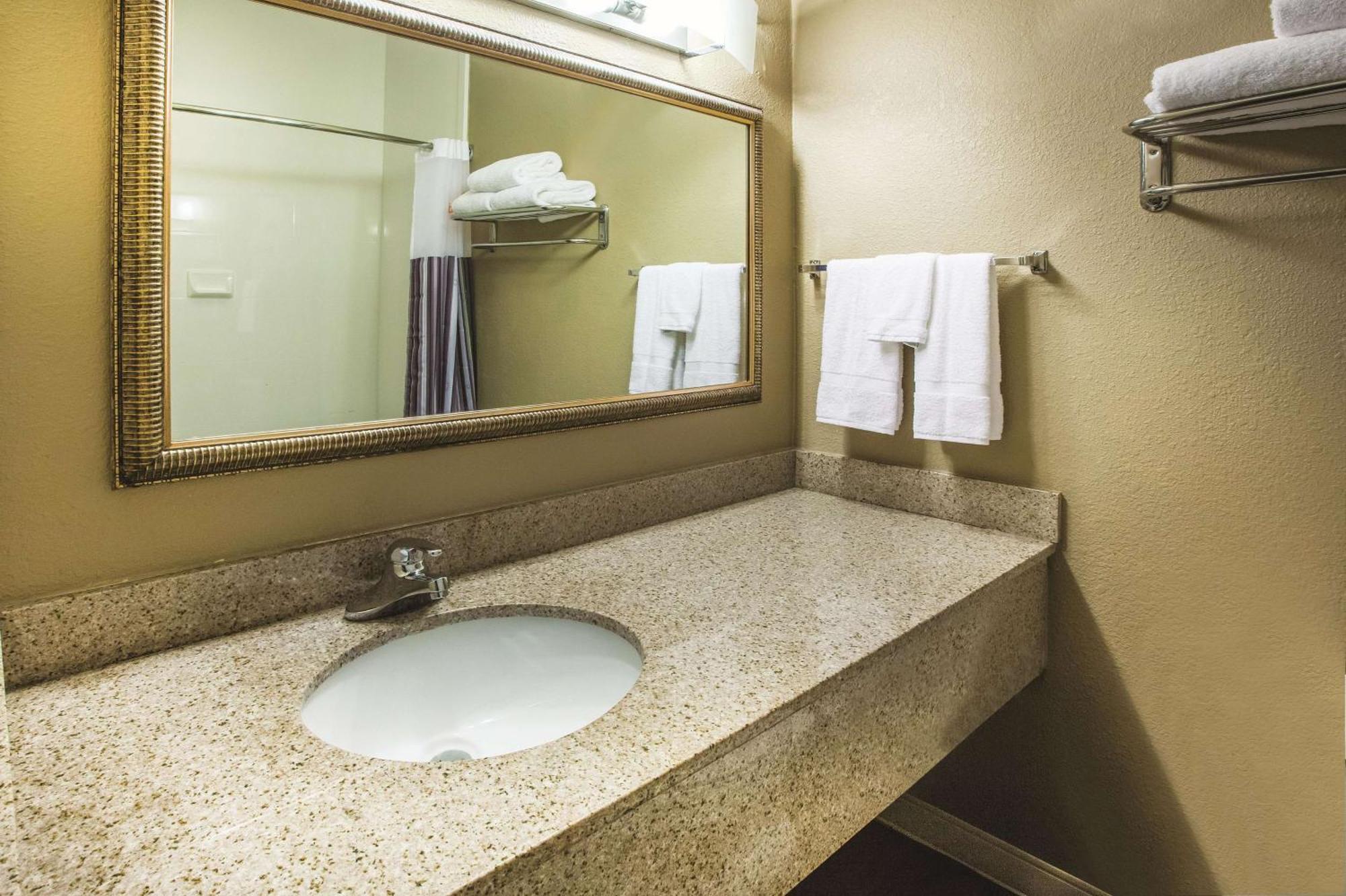 La Quinta Inn By Wyndham Indianapolis North Ngoại thất bức ảnh